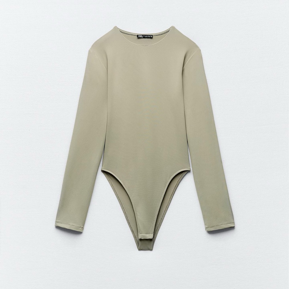 ✨NEW✨ Polyamide Taupe Bodysuit